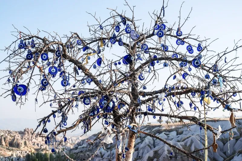 Les superstitions en Turquie, entre traditions et croyances