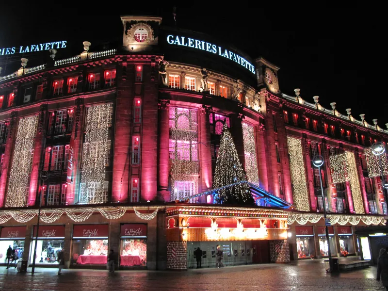 Lancement des vitrines de Noël des Galeries Lafayette Strasbourg