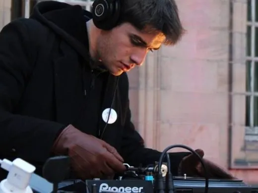 Dans ton casque : Luc Leroy aka RoyLee, l&rsquo;agitateur de vos oreilles