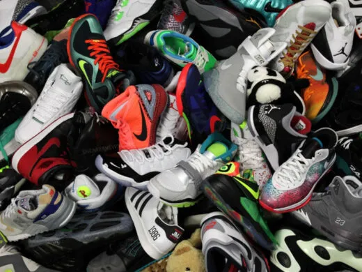 Question à un sneakers addict : pour faire la fête, tu serais prêt à quoi ?