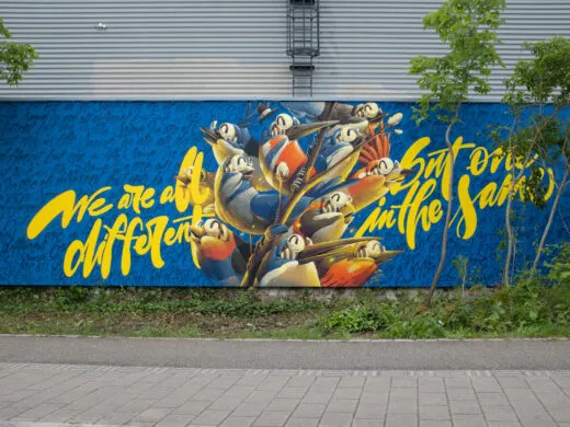 We are all different but one in the same par Stom 500 et Hoker