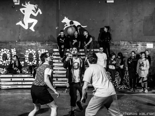 Inscrivez-vous pour le tournoi interplanétaire de balle au prisonnier à Strasbourg