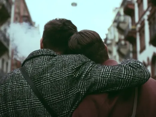 Clip : thems – Lovers