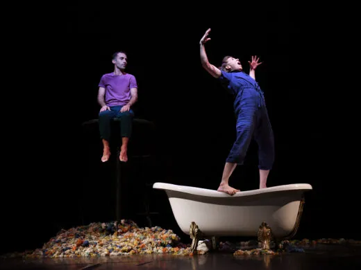 La question du genre, de l&rsquo;égalité et des possibles en lumière avec le spectacle La Chambre d’Eaux à Pôle Sud