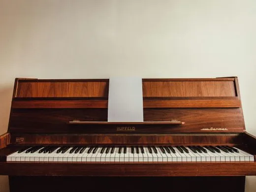 Les avantages des pianos numériques dans l&rsquo;enseignement musical moderne