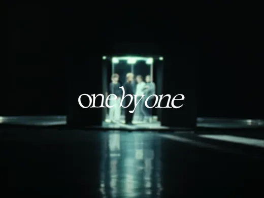 Clip : Last Train – One By One