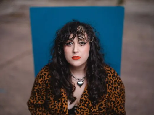 Lara Issa, ondulations néo soul