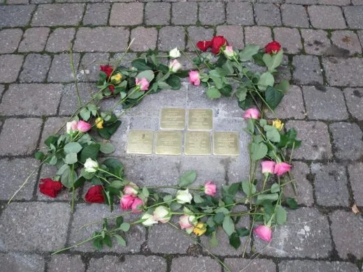 Exposition Stolpersteine ( pavés de mémoire) – Du 28 mai au 8 juin – Brumath