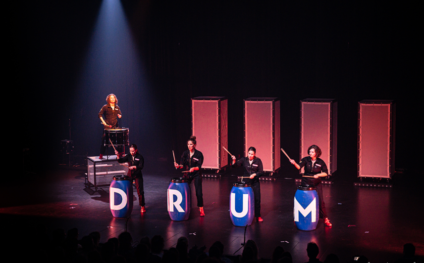 LAY THIS DRUM !
